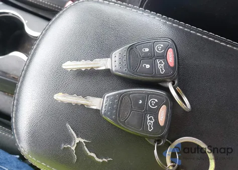 2011 Chrysler 200 Limited from USA, damaged, VIN 1C3BC2FG0BN520533